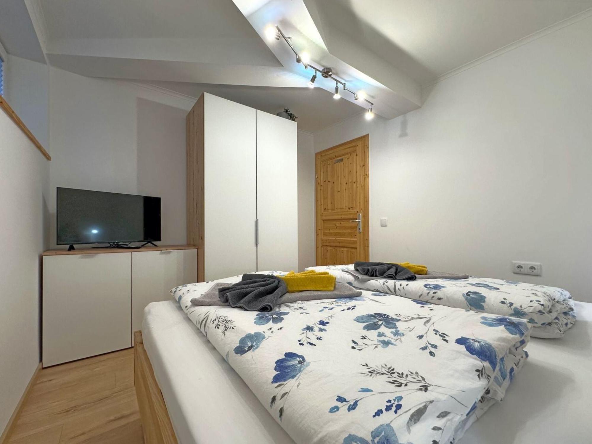 Fantastic With Terrace Apartment Untertauern