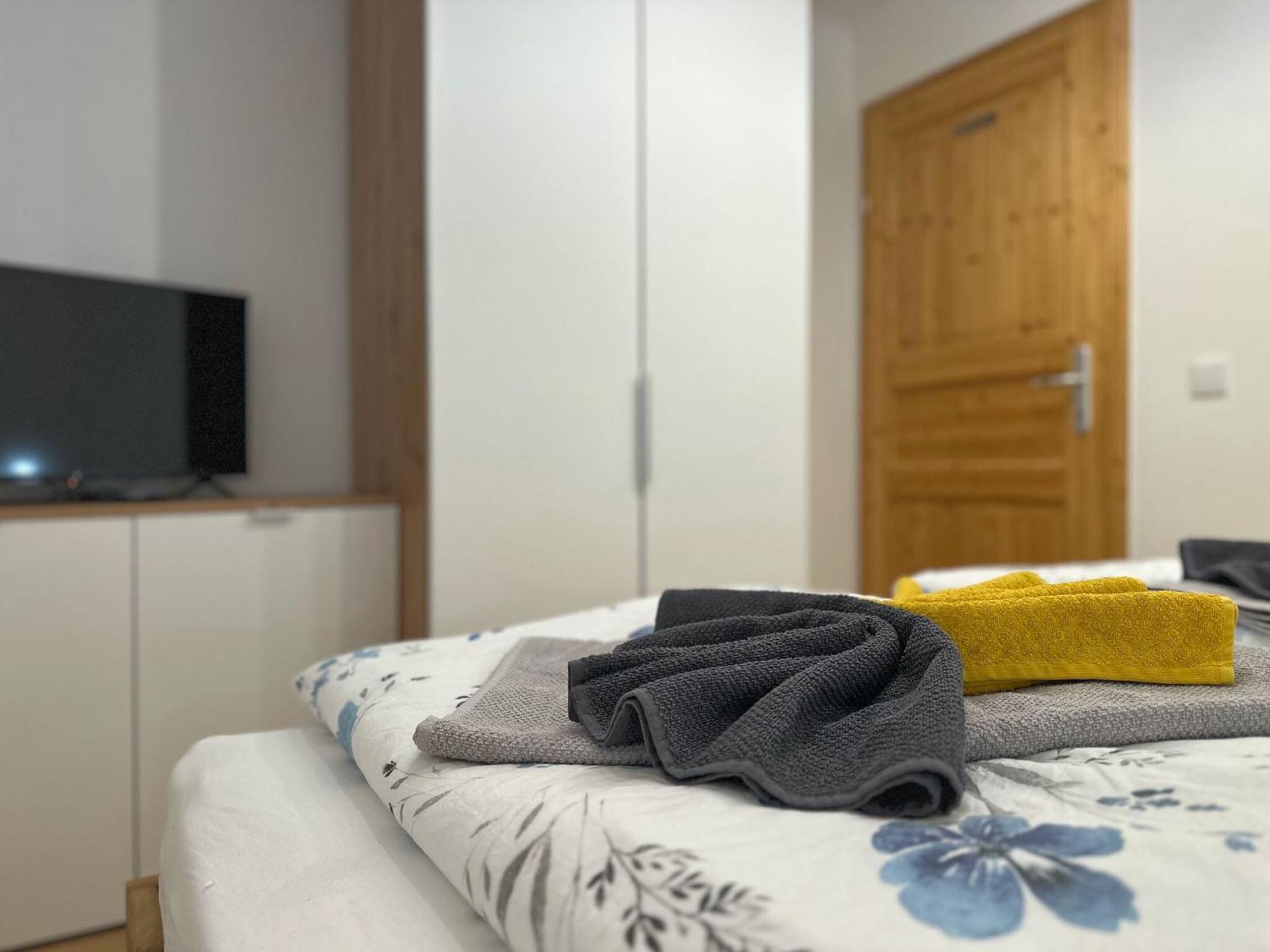 Fantastic With Terrace Apartment Untertauern